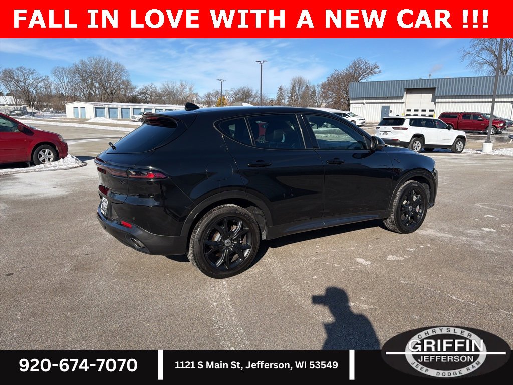 Used 2024 Dodge Hornet R/T Plus w/ R/T Blacktop Package image 12