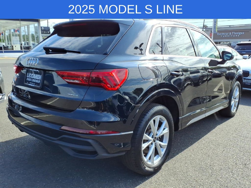 Used 2025 Audi Q3 2.0T Premium AWD/4WD image 7