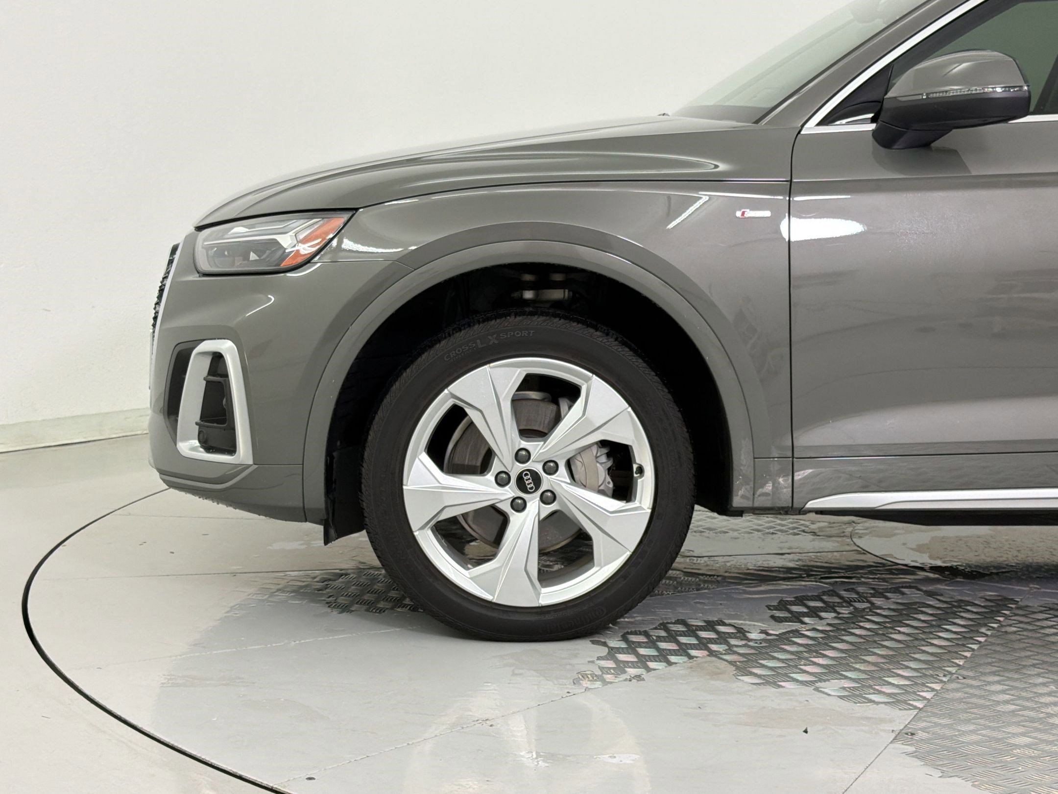 Used 2023 Audi Q5 2.0T Premium Plus w/ Premium Plus Package image 24