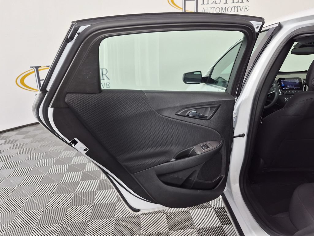 Used 2024 Chevrolet Malibu LS w/ Driver Confidence Package FWD image 29