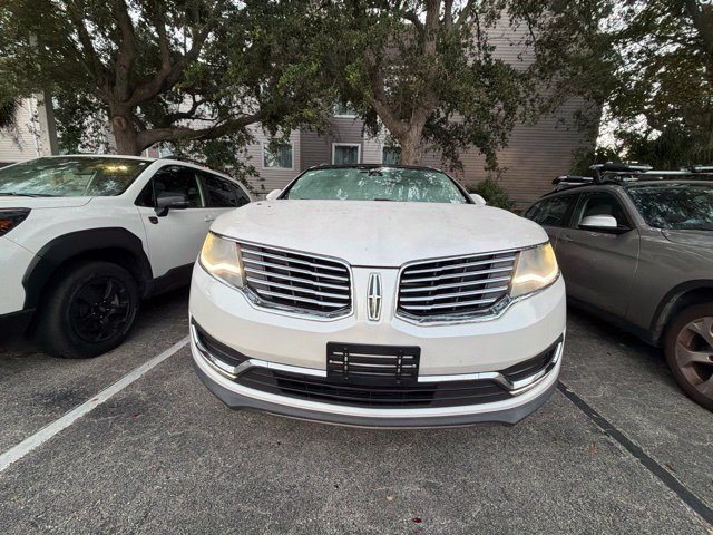 Used 2018 Lincoln MKX Select w/ Select Plus Package FWD image 5