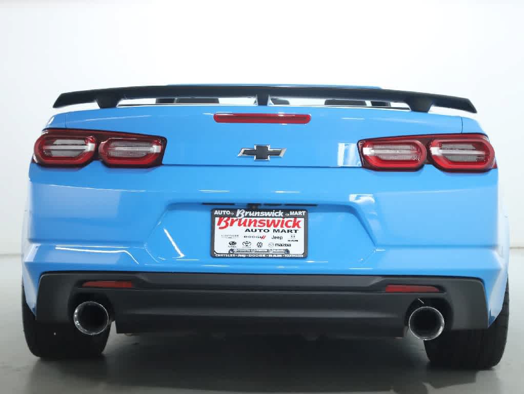 Used 2022 Chevrolet Camaro LT RWD image 43