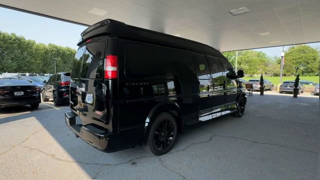 Used 2020 GMC Savana 2500 Extended w/ Enhanced Convenience Package RWD image 8