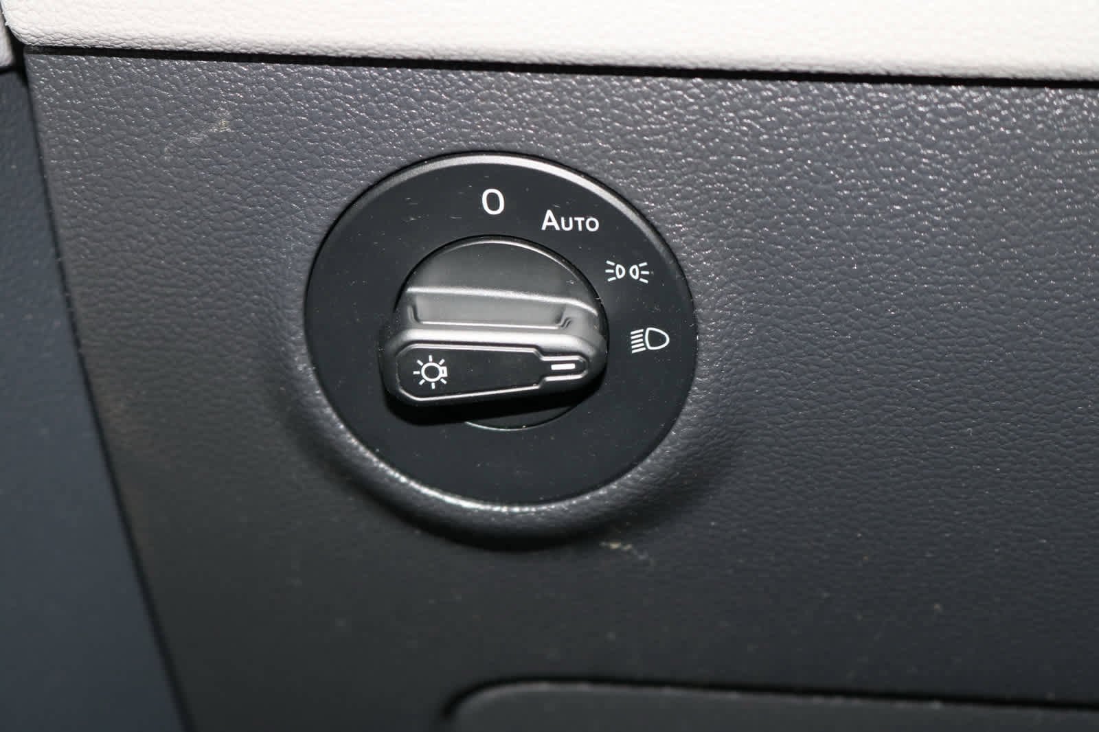 Used 2023 Volkswagen Taos S AWD/4WD image 21