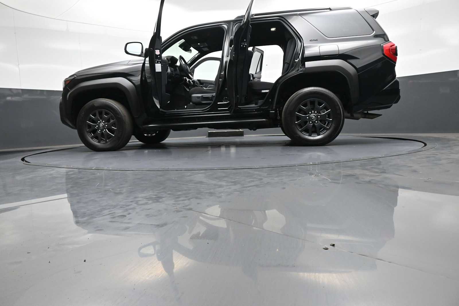 Certified 2025 Toyota 4Runner SR5 AWD/4WD image 48