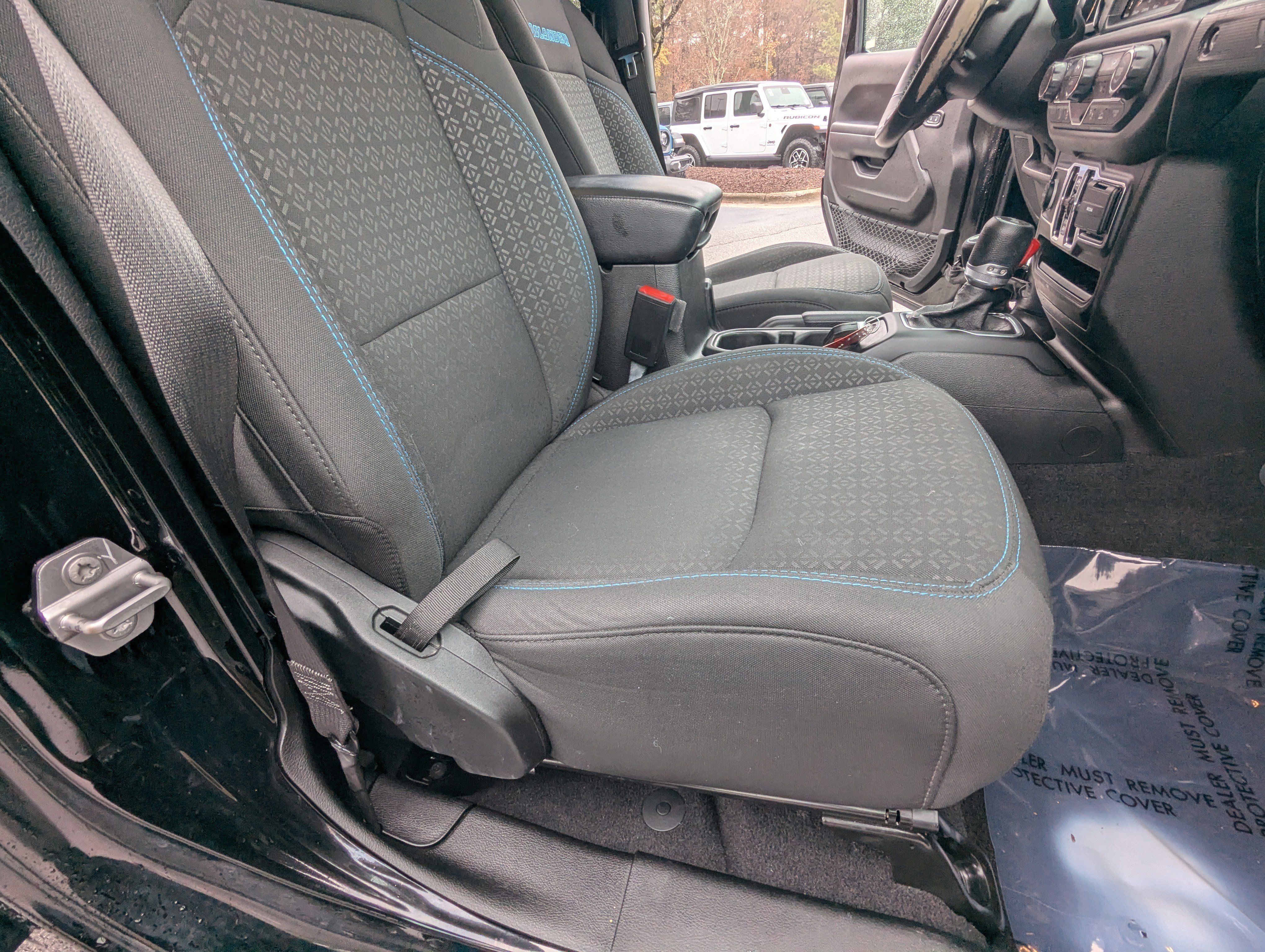 Used 2021 Jeep Wrangler Islander image 13