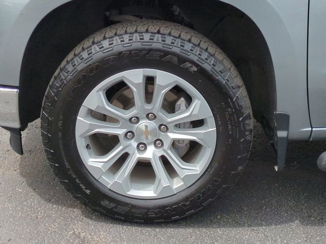 Certified 2023 Chevrolet Silverado 1500 LTZ AWD/4WD image 33