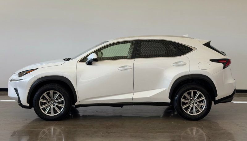 Used 2018 Lexus NX 300 FWD w/ Comfort Package image 4