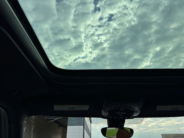 Used 2023 MINI Cooper Countryman S w/ Signature Upholstery Package image 16