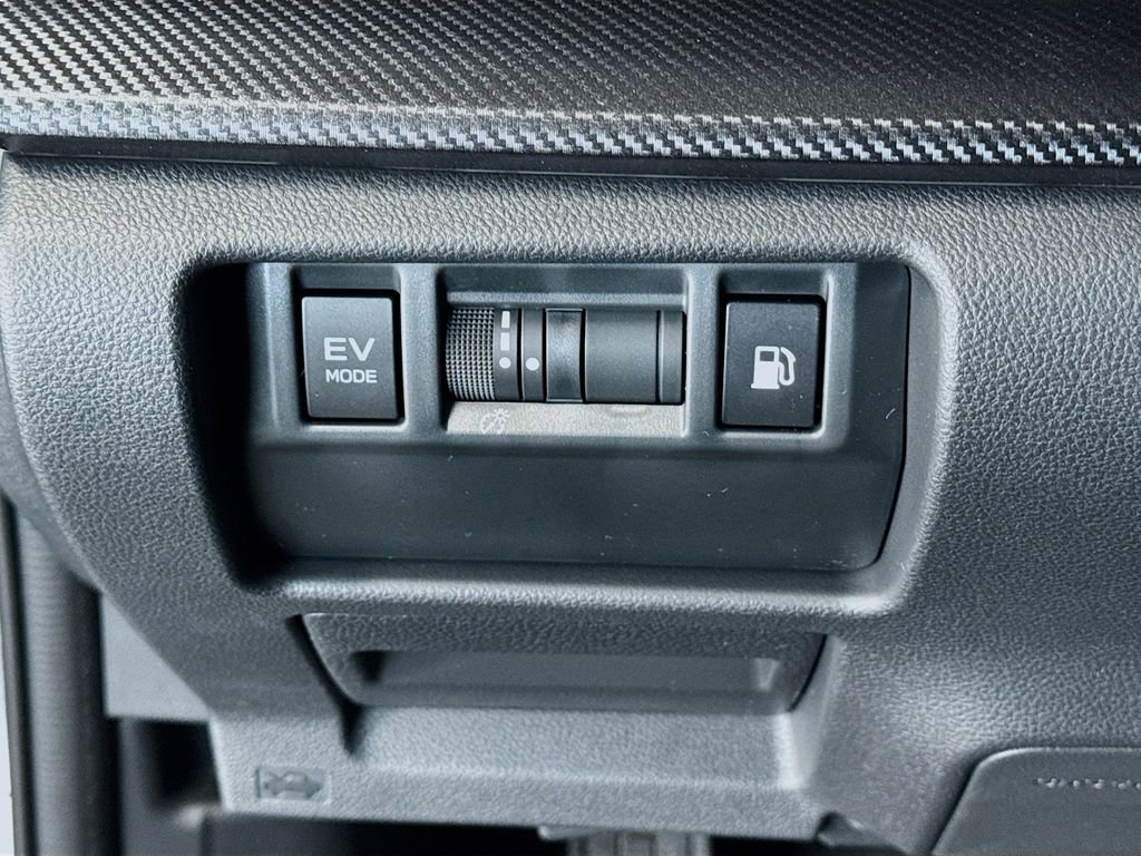 New 2026 Subaru Crosstrek 2.5i Limited image 6