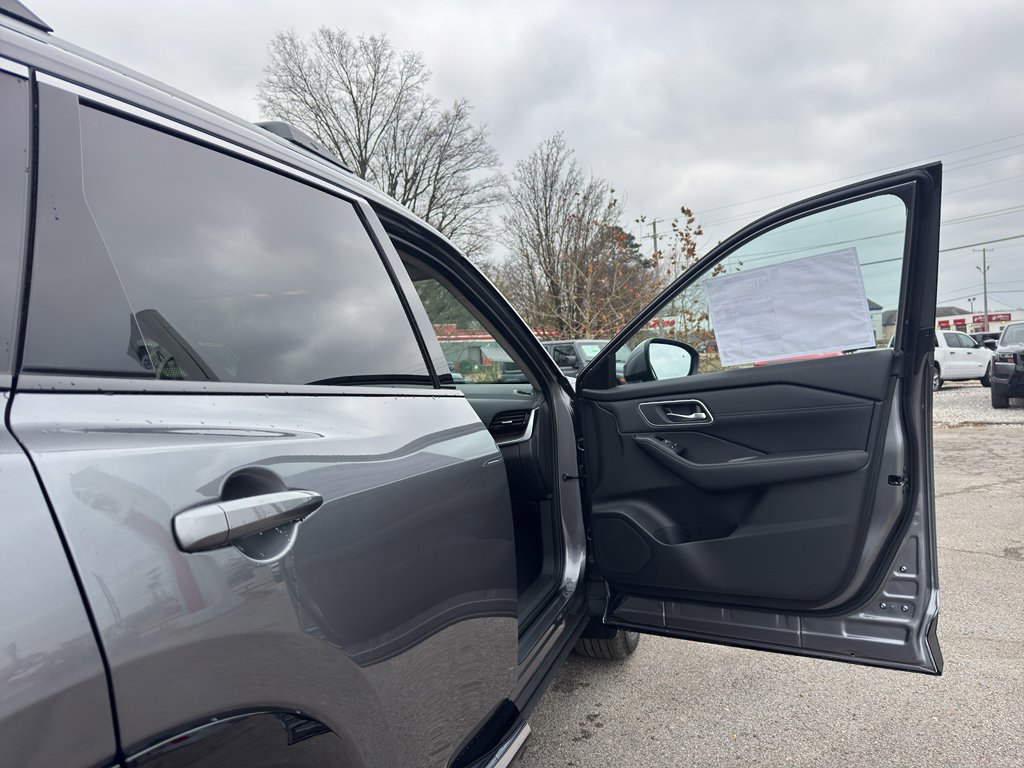 New 2026 Nissan Rogue Platinum w/ Platinum Premium Package image 20