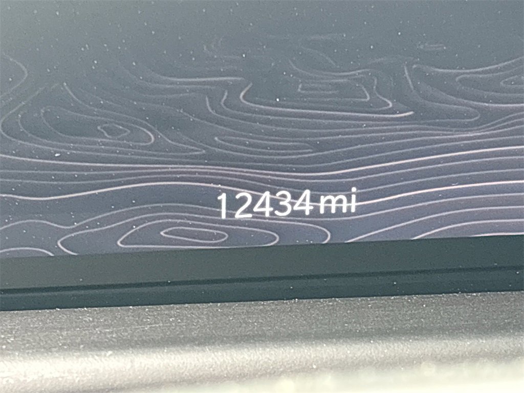 Used 2024 Jeep Wagoneer Series III image 12