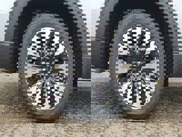 New 2026 Ford Explorer Platinum w/ LUX Leather Package image 5