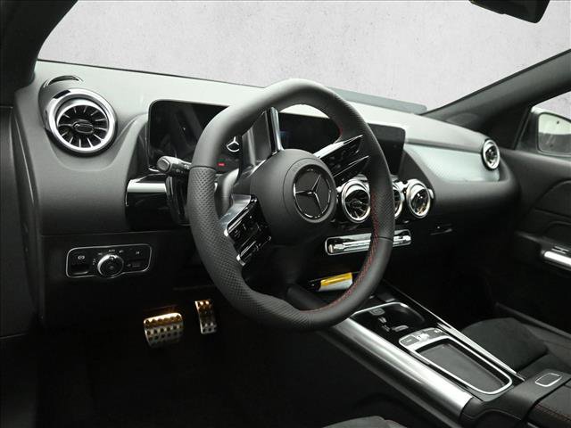 New 2026 Mercedes-Benz GLA 250 4MATIC image 10