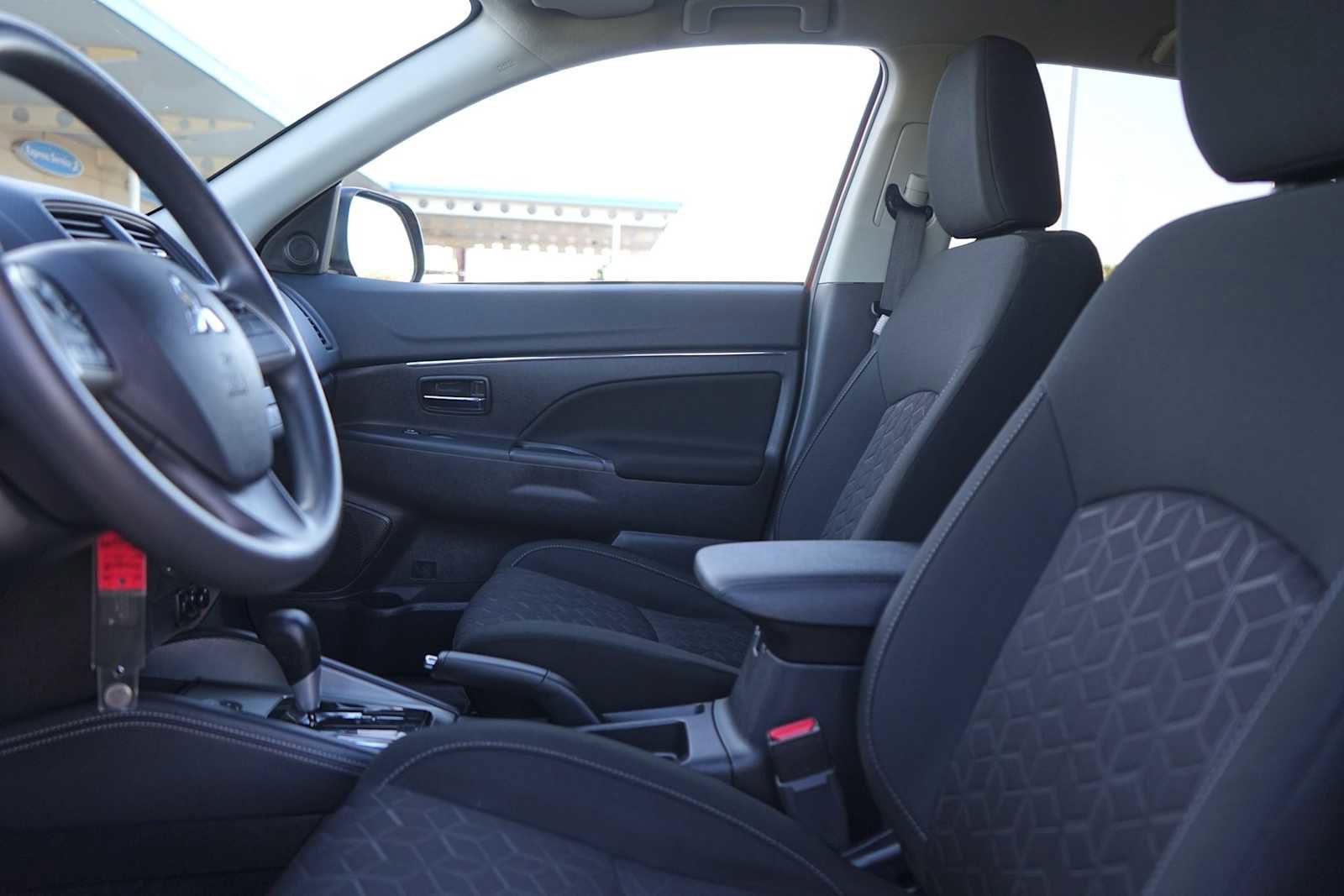 Used 2024 Mitsubishi Outlander Sport ES image 11