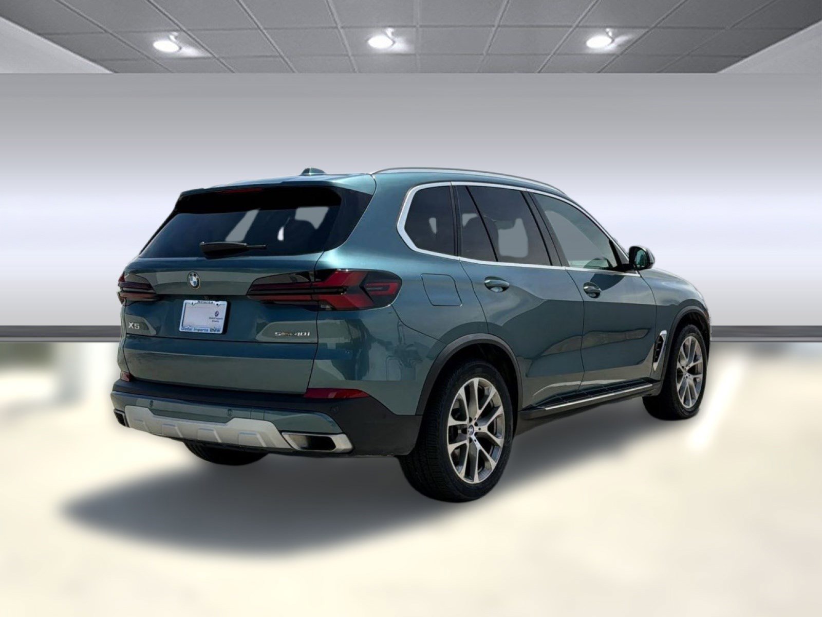 Certified 2024 BMW X5 sDrive40i w/ Premium Package RWD image 8