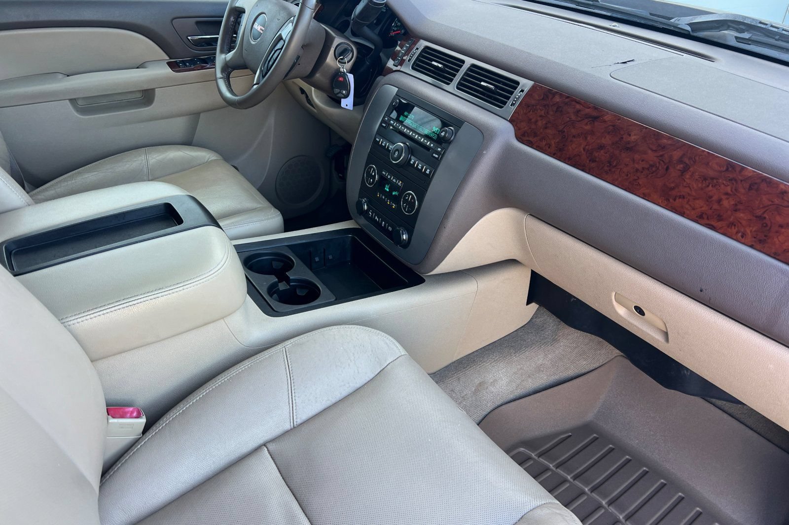 Used 2012 GMC Sierra 2500 SLT w/ SLT Convenience Package AWD/4WD image 12