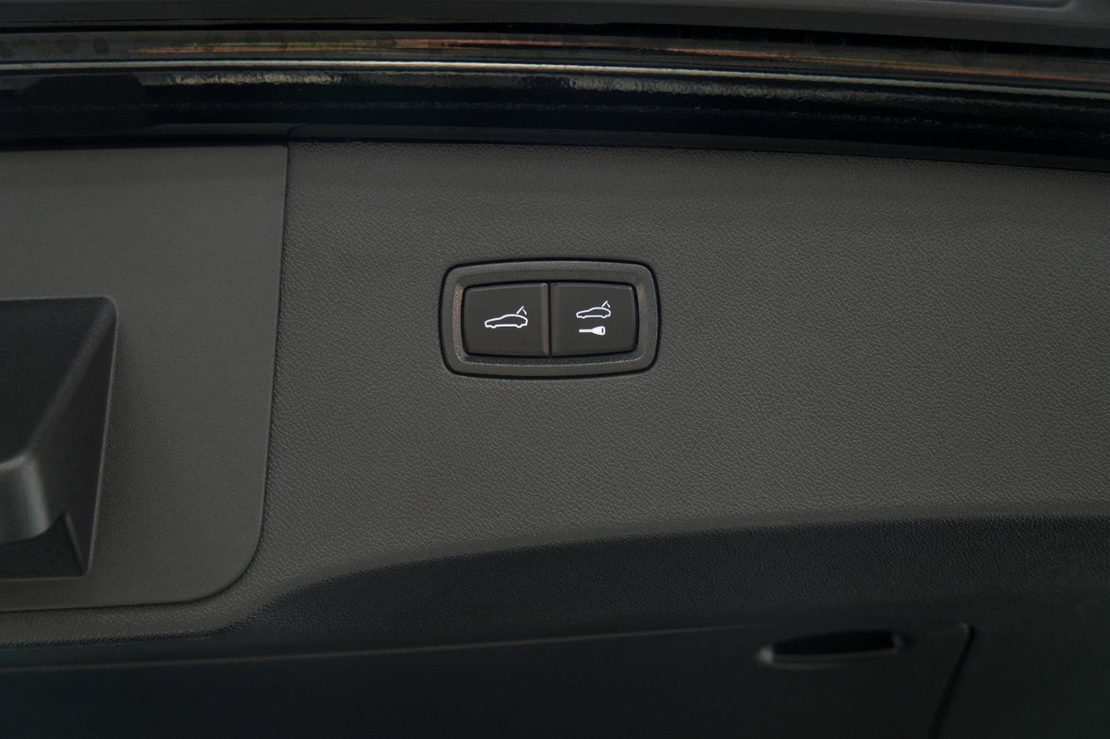 Used 2024 Porsche Cayenne Turbo GT AWD/4WD image 70