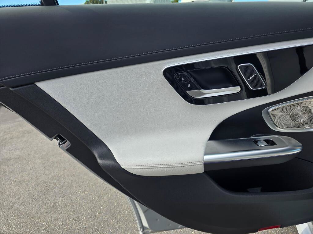 New 2026 Mercedes-Benz C 300 4MATIC Sedan image 19