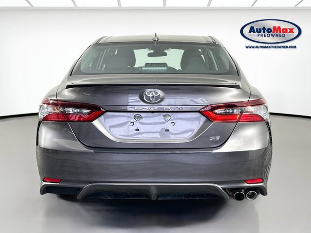 Used 2024 Toyota Camry SE FWD image 7