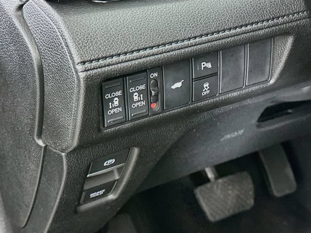 Certified 2025 Honda Odyssey Elite image 26