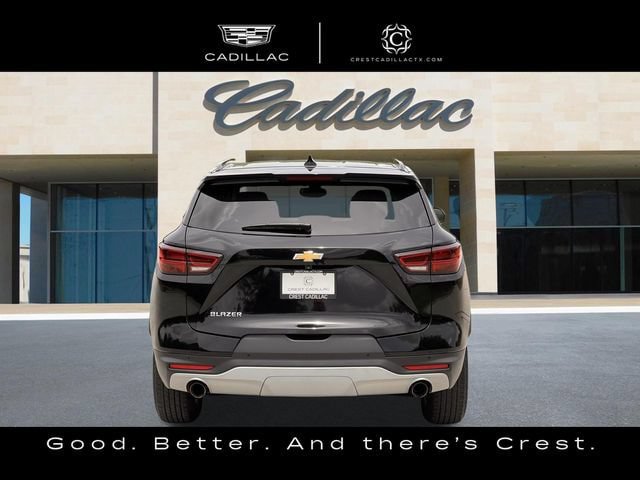 Used 2024 Chevrolet Blazer LT w/ Convenience Package FWD image 4