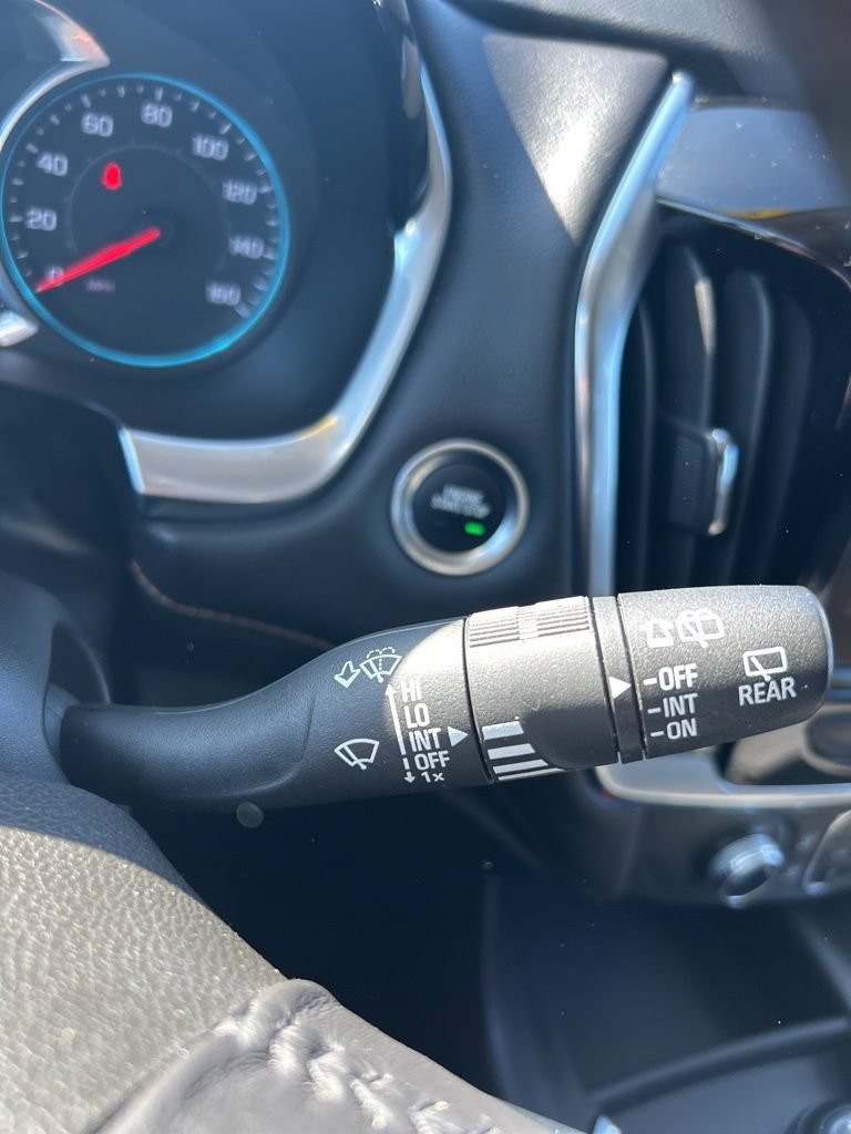 Used 2019 Chevrolet Traverse LT AWD/4WD image 32