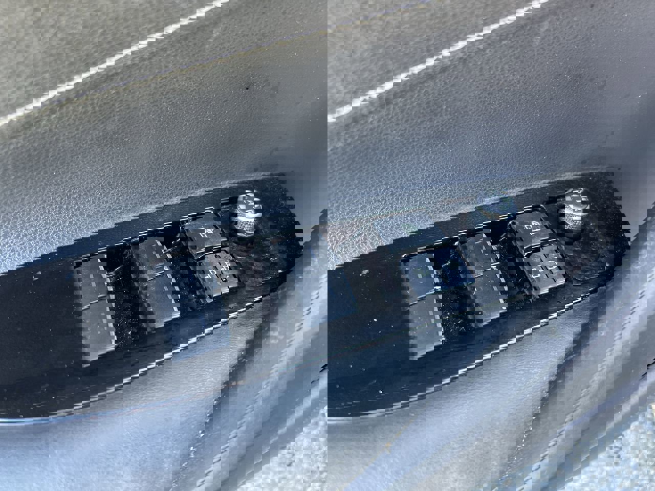 Used 2019 Toyota Corolla SE image 15