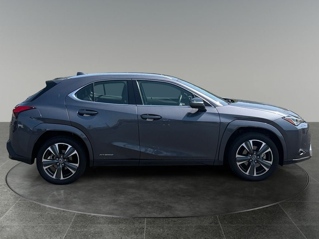 Used 2022 Lexus UX 250h w/ Premium Package AWD/4WD image 10