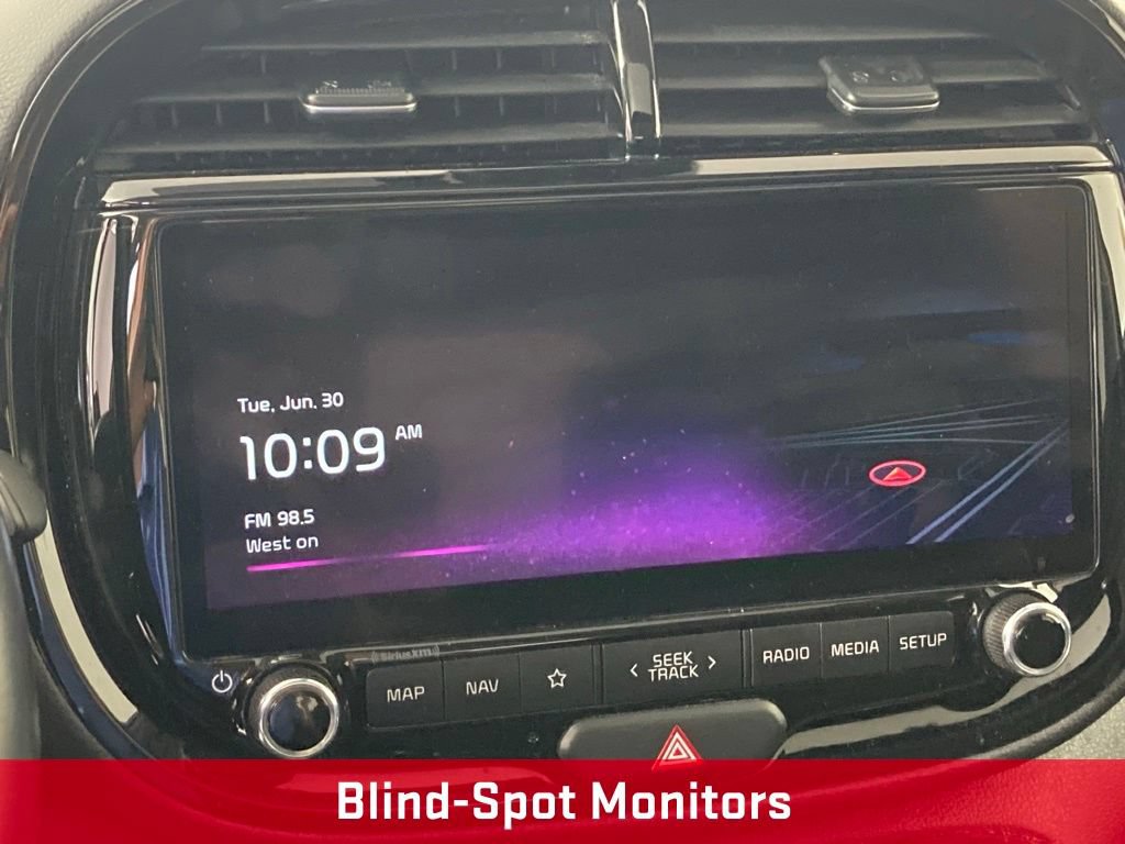 Used 2023 Kia Soul EX FWD image 3