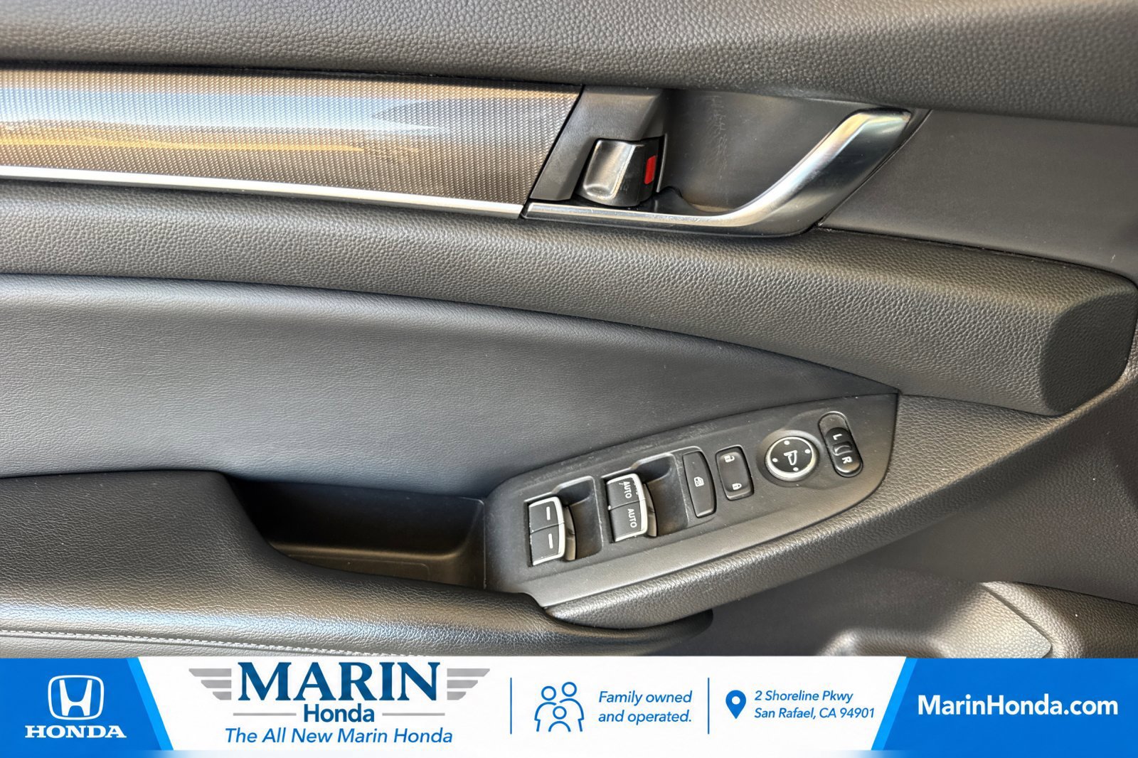 Used 2018 Honda Accord Sport image 11