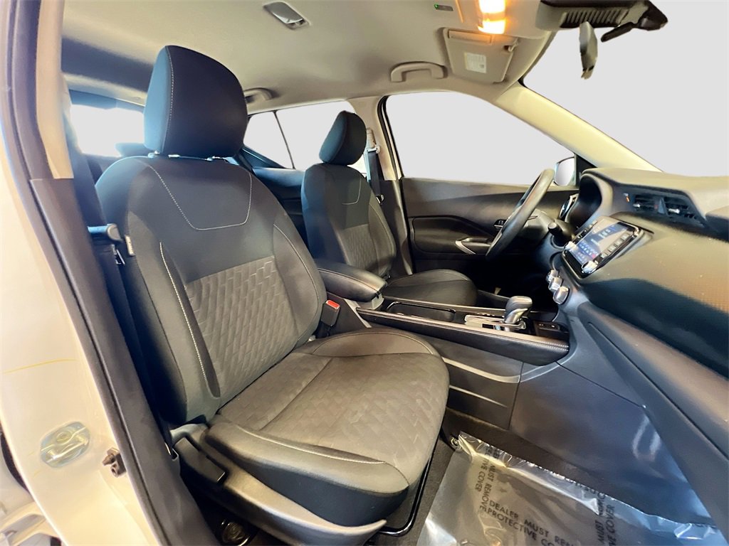 Used 2024 Nissan Kicks SV image 24