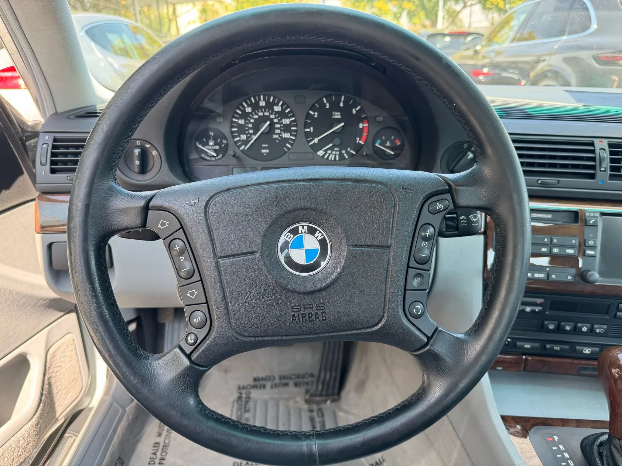 Used 1998 BMW 740iL RWD image 33