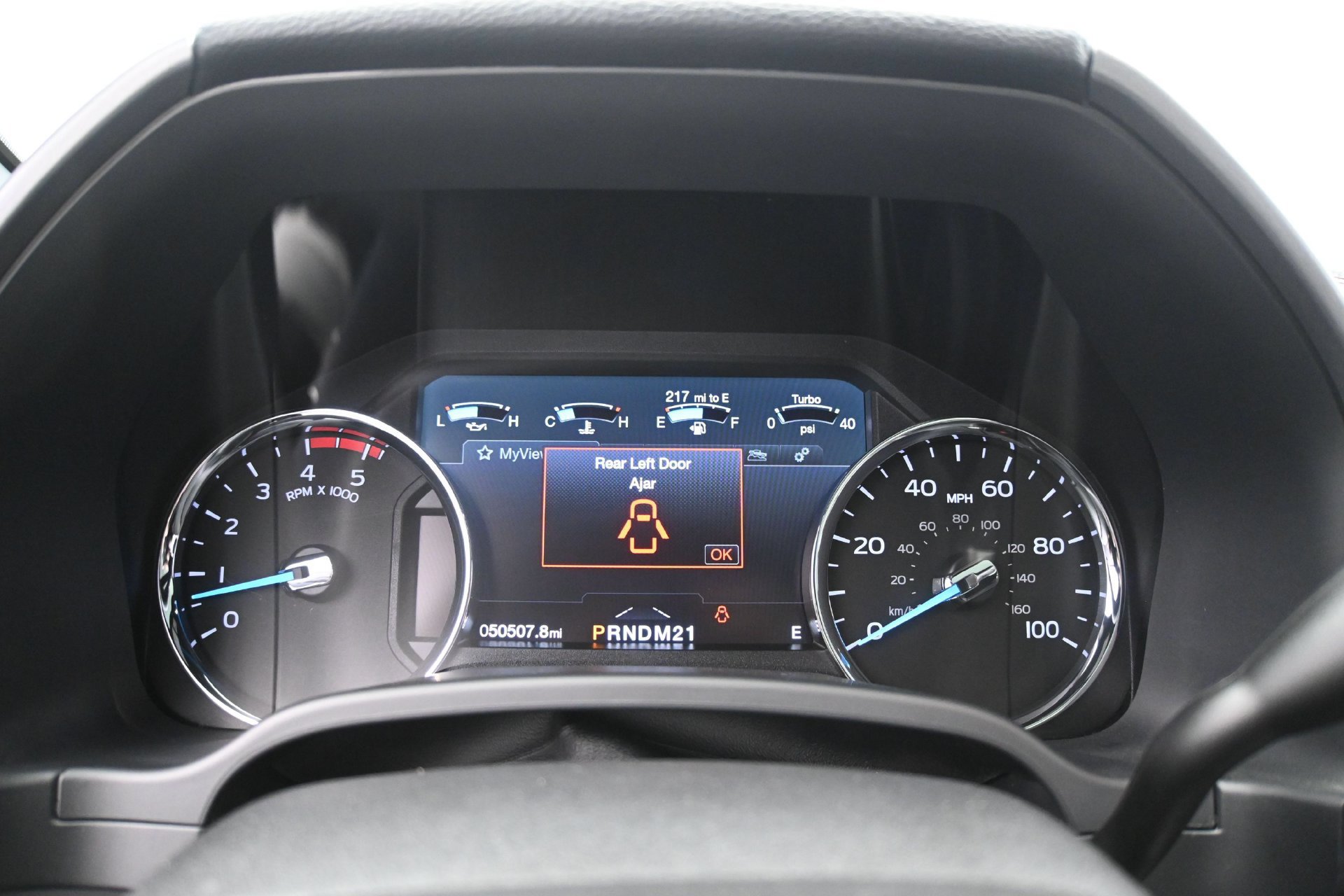 Used 2019 Ford F350 Platinum w/ Platinum Ultimate Package AWD/4WD image 25
