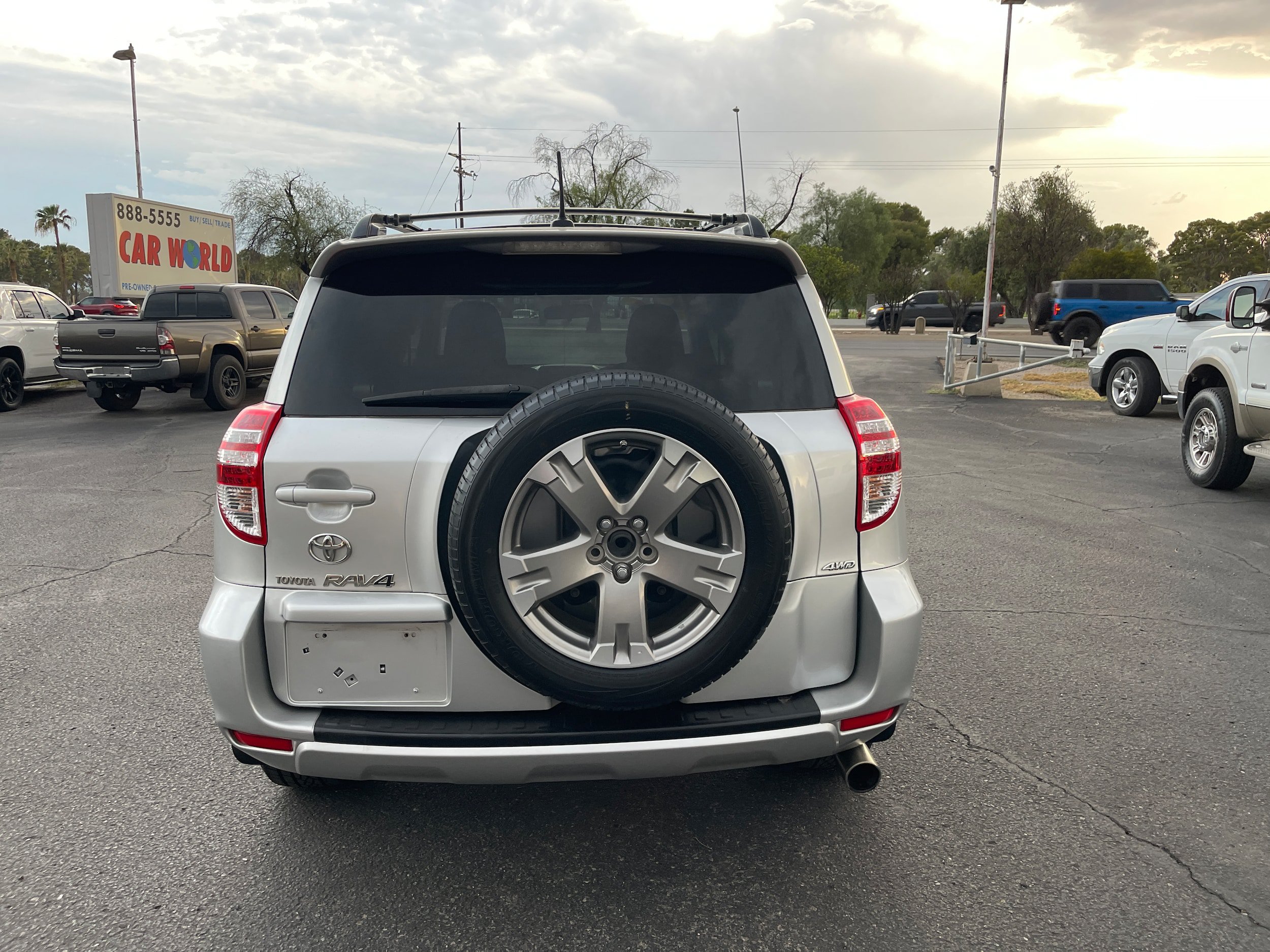 Used 2010 Toyota RAV4 Sport AWD/4WD image 4