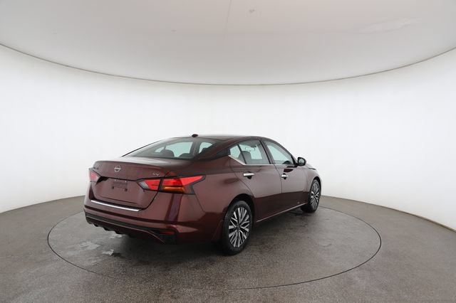 Used 2023 Nissan Altima 2.5 SV FWD image 18