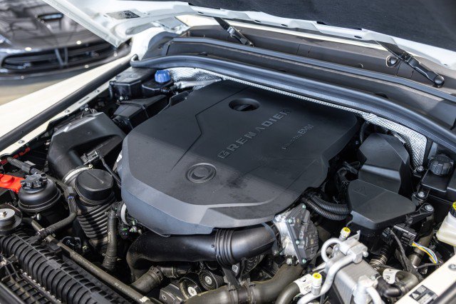 Used 2025 INEOS Grenadier AWD/4WD image 26