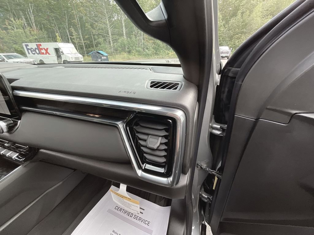 New 2026 GMC Canyon Elevation w/ Convenience Package image 36