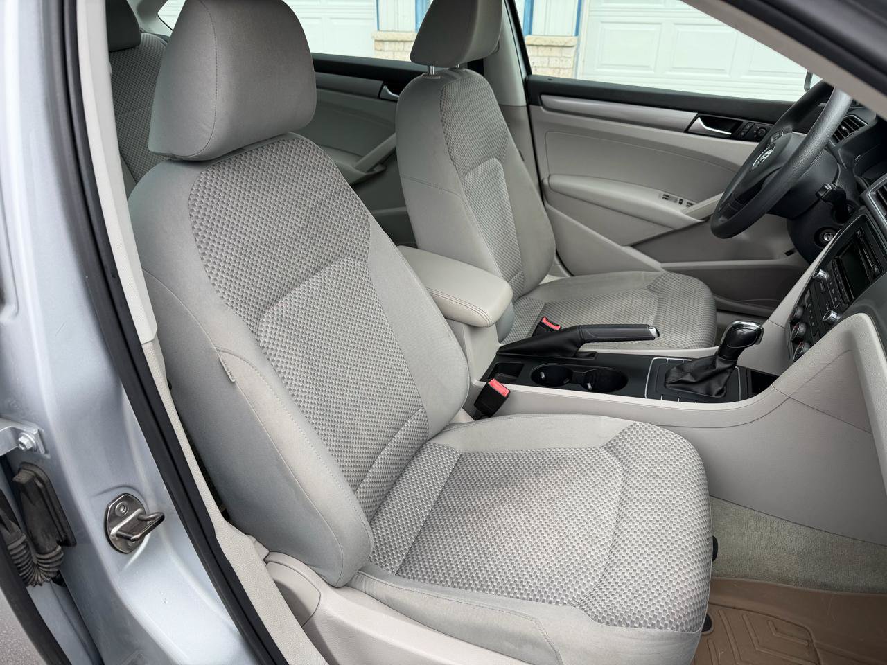 Used 2013 Volkswagen Passat 2.5 S FWD image 18
