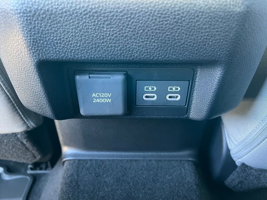 Used 2025 Toyota Tacoma TRD Off-Road image 25