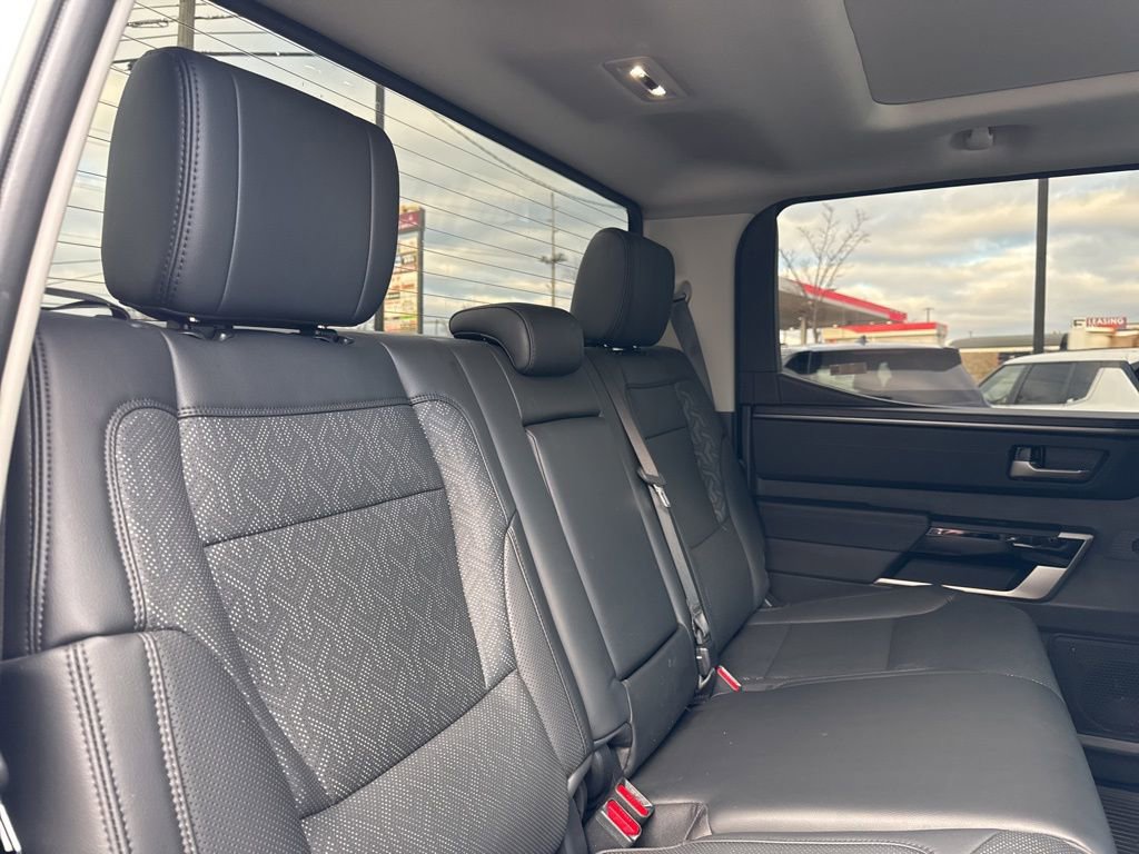 Used 2024 Toyota Tundra Limited image 28