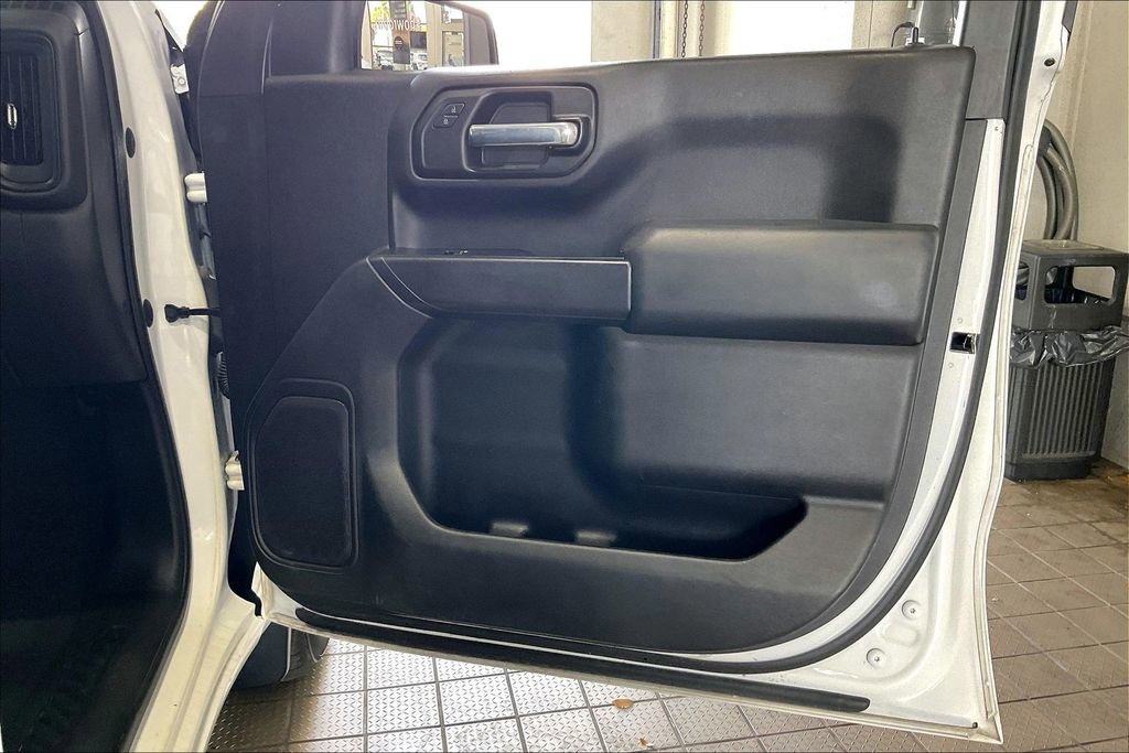 Used 2021 Chevrolet Silverado 1500 Custom image 21
