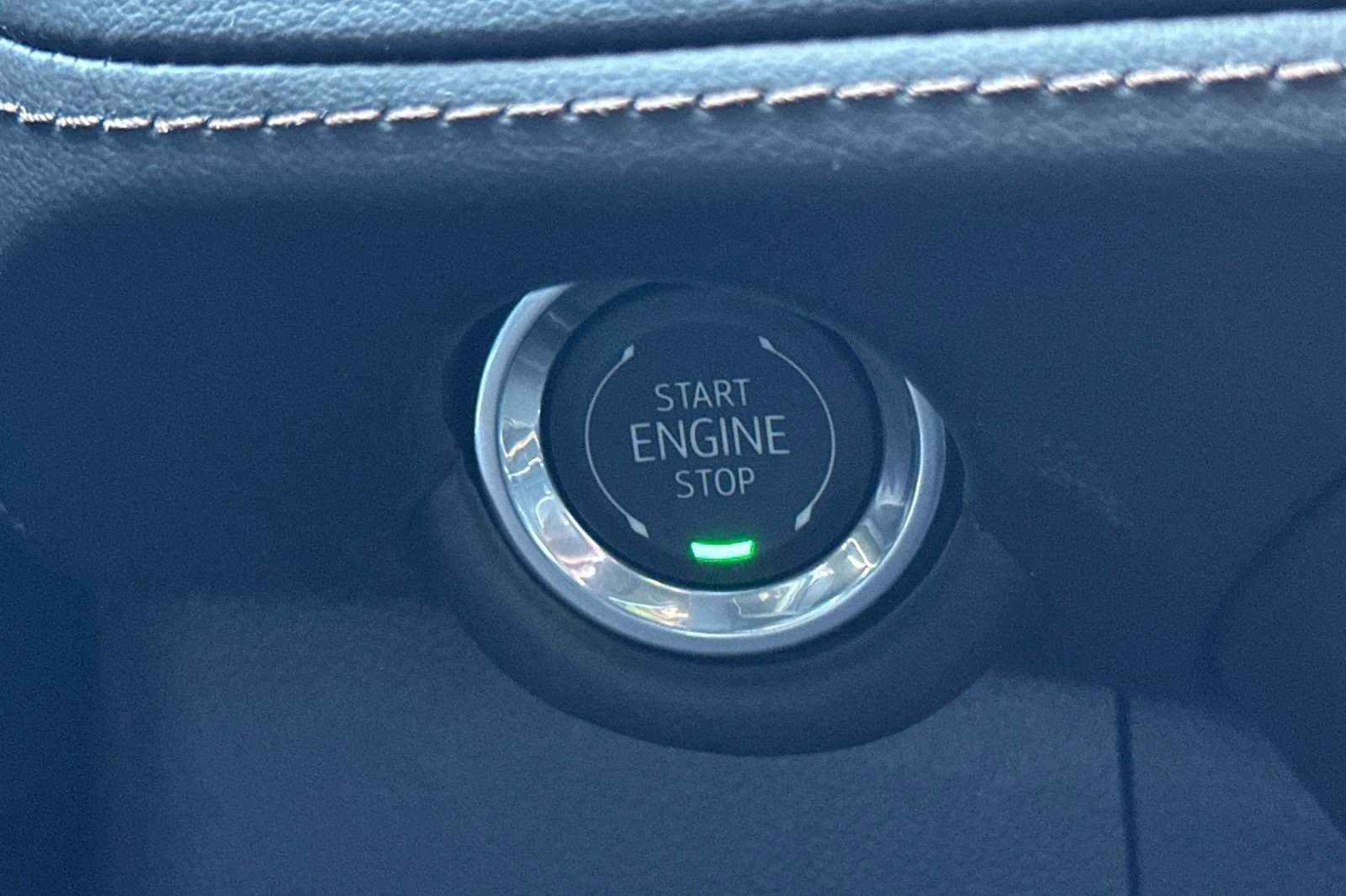 New 2025 Chevrolet Suburban High Country image 27