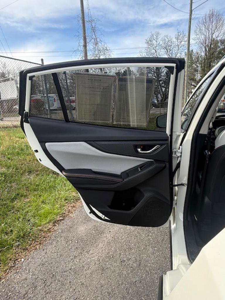 Used 2020 Subaru Crosstrek 2.0i Limited w/ Moonroof Package w/Navigation AWD/4WD image 20