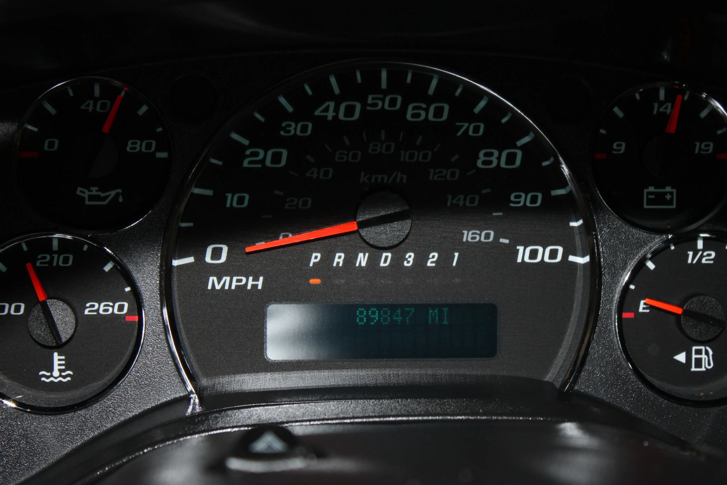 Used 2009 Chevrolet Express 1500 RWD image 13
