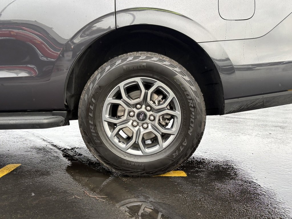 Certified 2025 Ford Expedition Active image 16