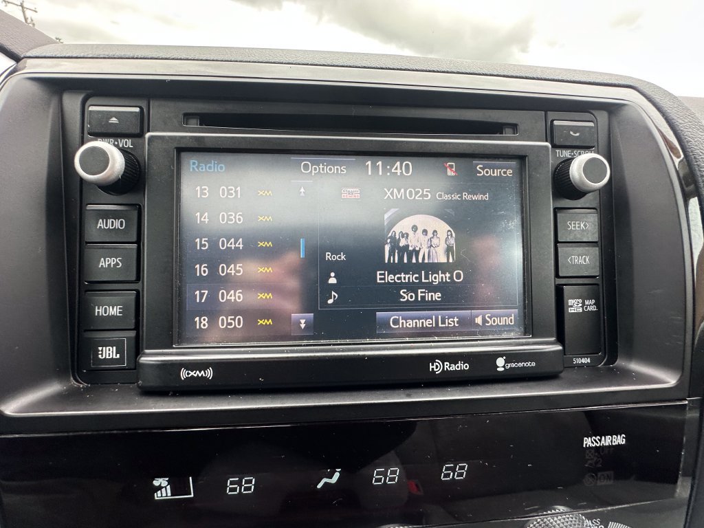 Used 2019 Toyota Sequoia Platinum AWD/4WD image 20