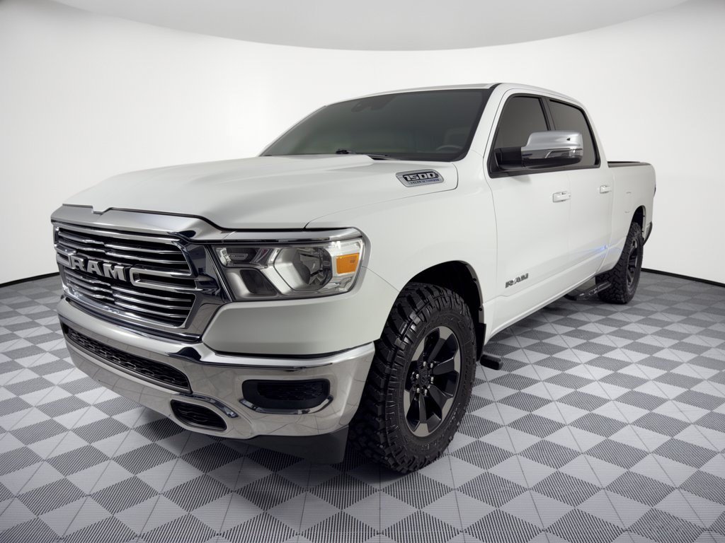 Used 2023 RAM 1500 Laramie AWD/4WD image 1