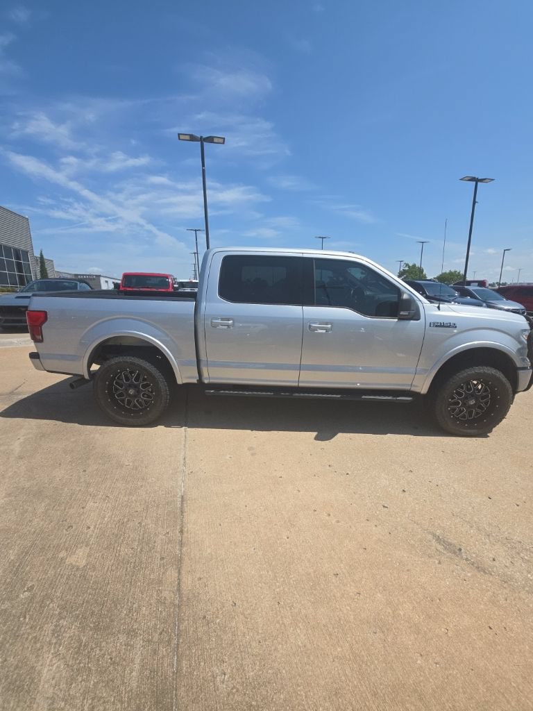 Used 2018 Ford F150 XLT w/ Equipment Group 302A Luxury AWD/4WD image 2