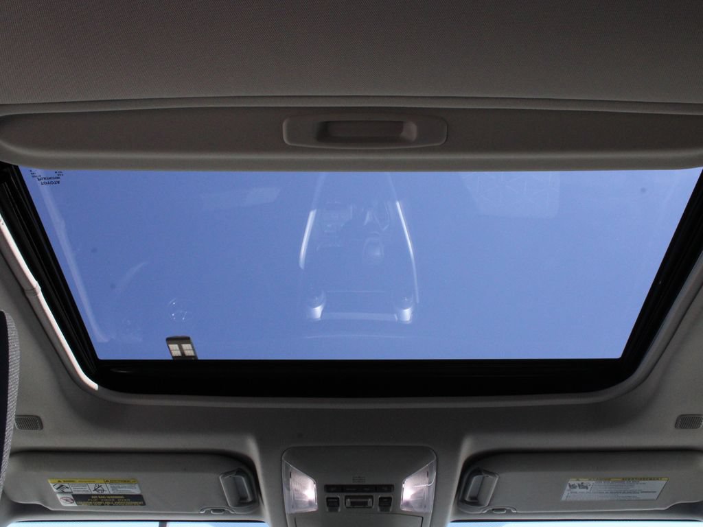 Used 2023 Toyota RAV4 XLE w/ Convenience Package FWD image 16
